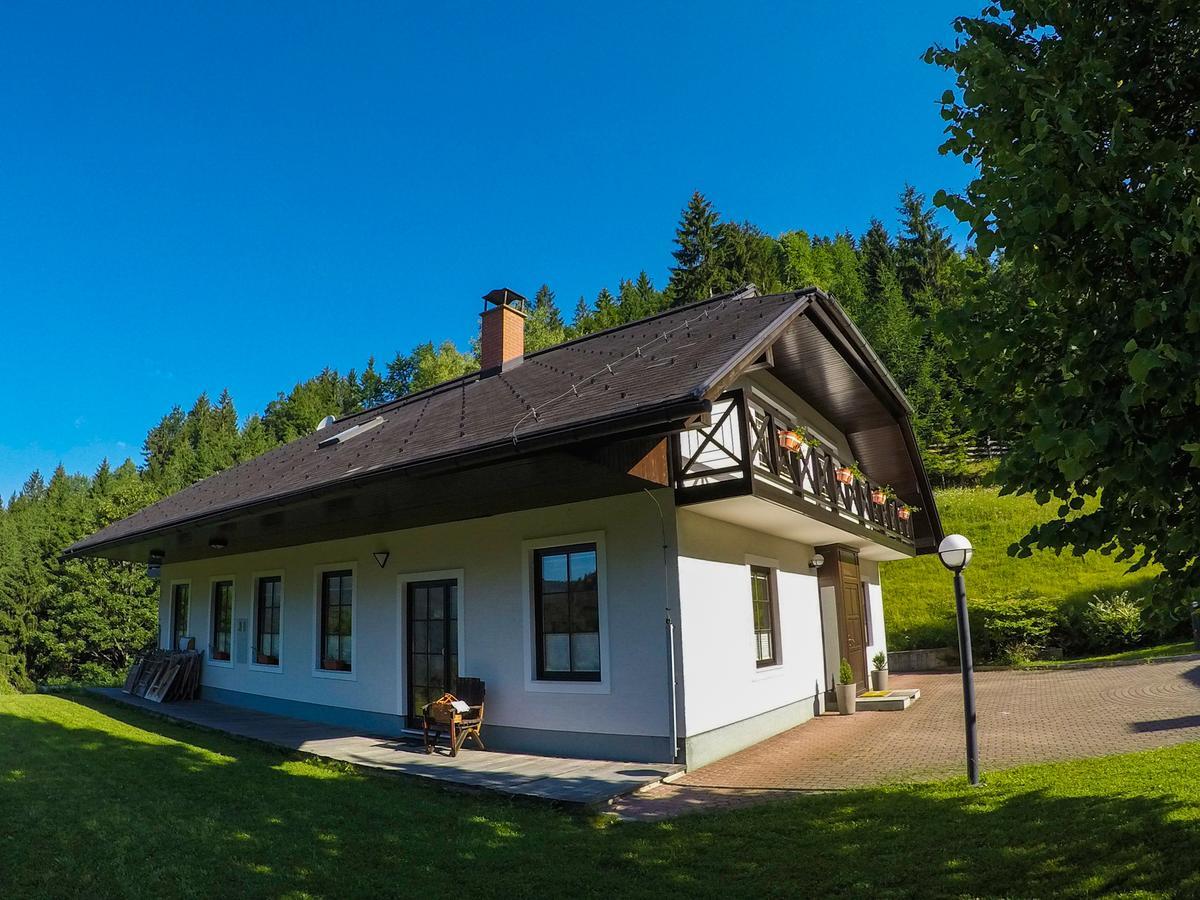 Karami Mountainhouse Trzic Exterior foto